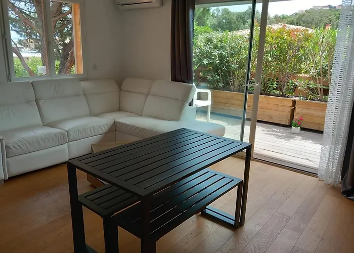 Cosy Cocoon With Balcony Close To The Sea Porto-Vecchio (Corsica)